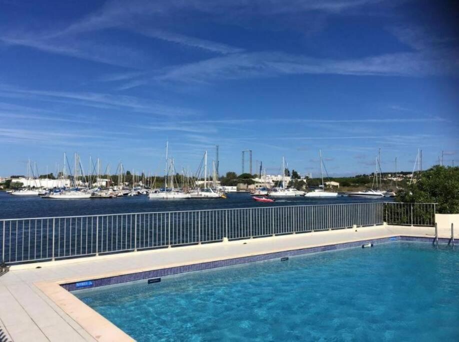 Appartement Avec Balcon, Vue Mer, Piscine, Parking Агде Екстериор снимка