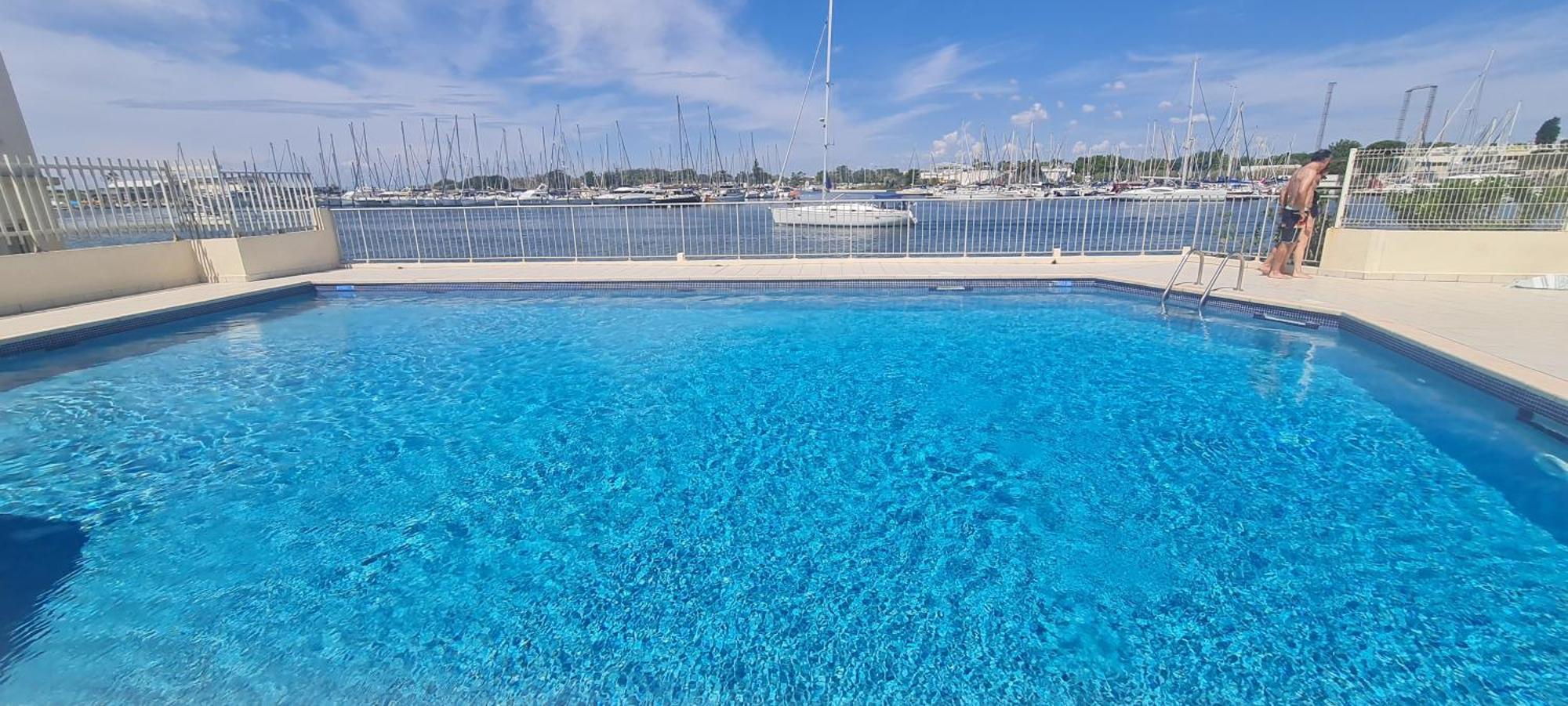 Appartement Avec Balcon, Vue Mer, Piscine, Parking Агде Екстериор снимка